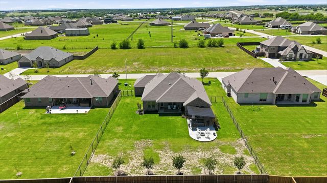 11616 Caracal Drive, Godley, TX 76044