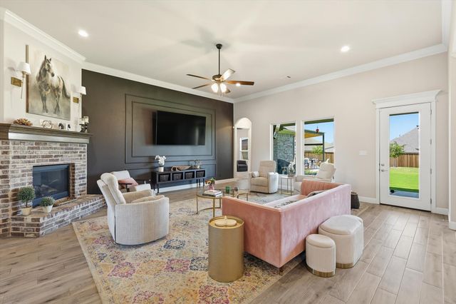 11616 Caracal Drive, Godley, TX 76044