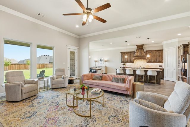 11616 Caracal Drive, Godley, TX 76044