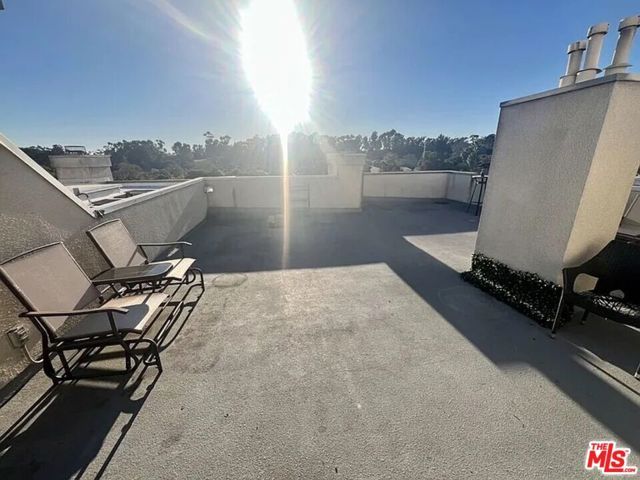 390 S Sepulveda Boulevard A, Los Angeles, CA 90049