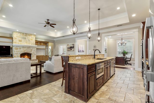 1202 Dreamcatcher, Tyler, TX 75703