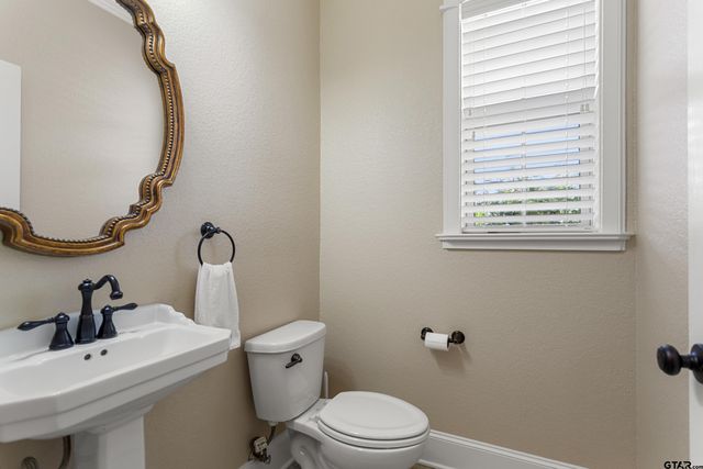 1202 Dreamcatcher, Tyler, TX 75703