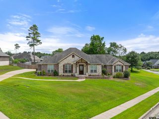 1202 Dreamcatcher, Tyler, TX 75703
