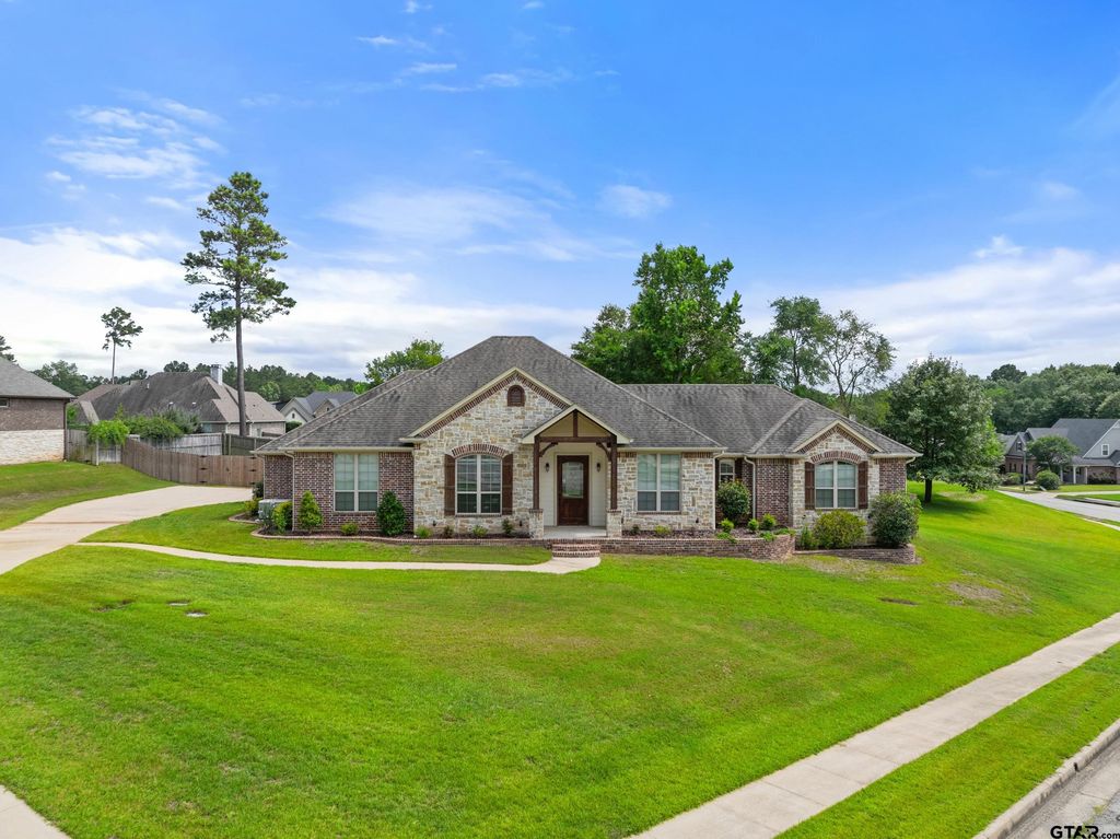 1202 Dreamcatcher, Tyler, TX 75703