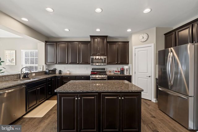 87 ISABELLE CT, Marlton, NJ 08053