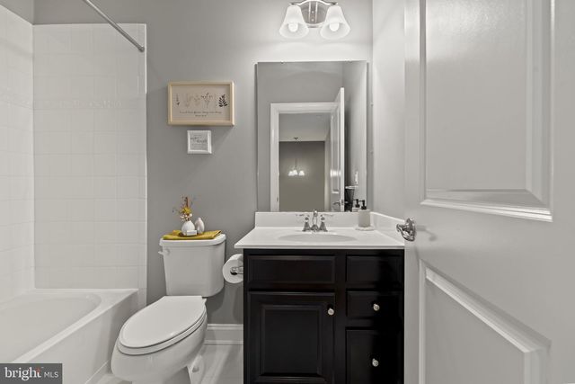 87 ISABELLE CT, Marlton, NJ 08053