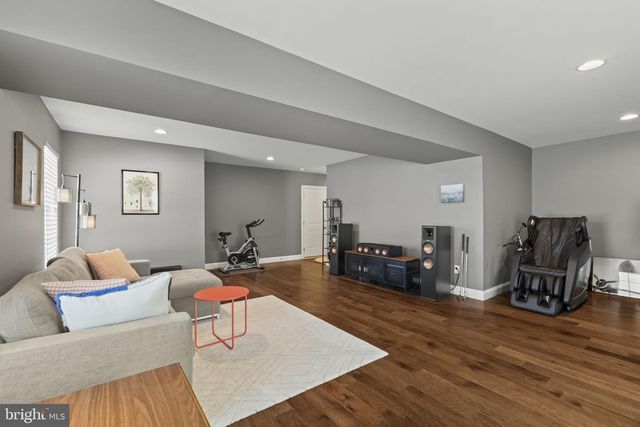 87 ISABELLE CT, Marlton, NJ 08053