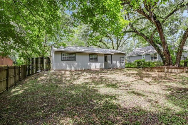 2756 FARINGDON DRIVE, Tallahassee, FL 32303
