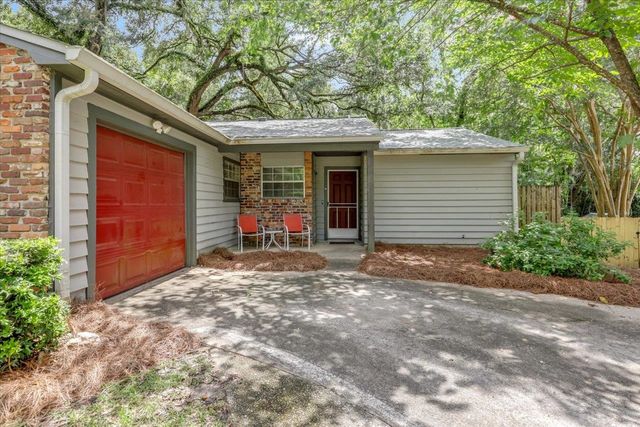 2756 FARINGDON DRIVE, Tallahassee, FL 32303