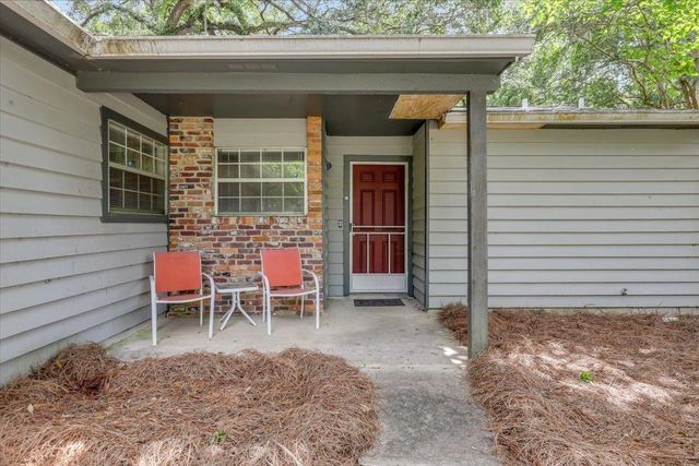2756 FARINGDON DRIVE, Tallahassee, FL 32303