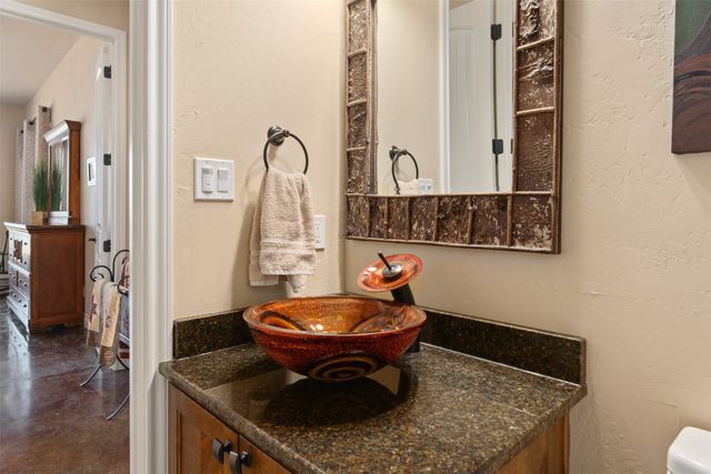 250 County Road 1516, Alba, TX 75410