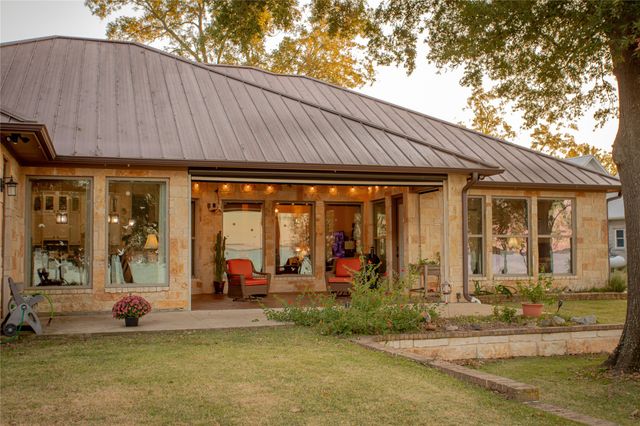 250 County Road 1516, Alba, TX 75410