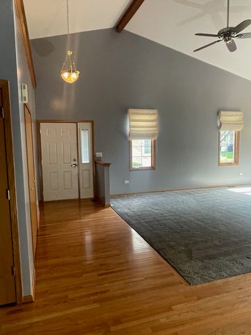 13549 Lockwood, Crestwood, IL 60418