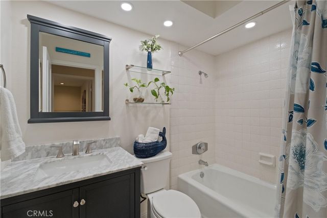 1765 E Broadway 305, Long Beach, CA 90802