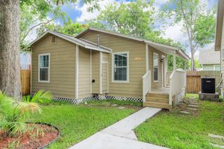 7112 1/2 Avenue L, Houston, TX 77011