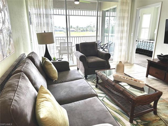 7895 Mahogany Run LN 1422, Naples, FL 34113
