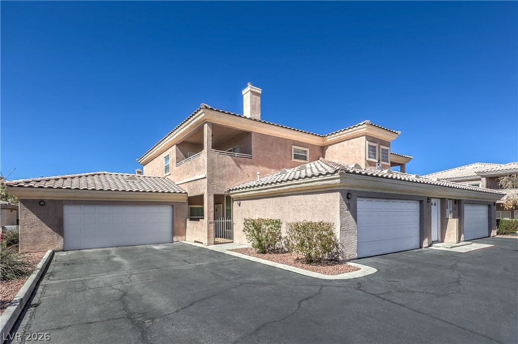 3605 Spanish Butterfly Street 101, Las Vegas, NV 89108