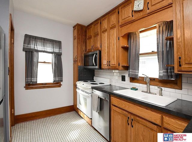 2851 Washington Street, Lincoln, NE 68502