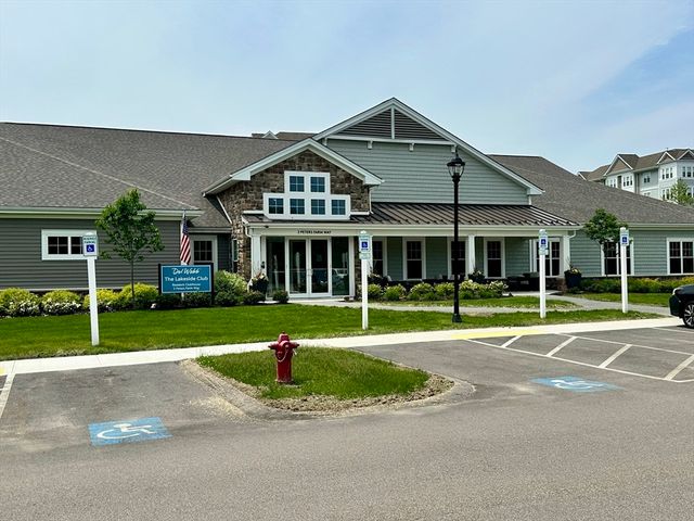 3405 Peters Farm Way 3405, Westborough, MA 01581