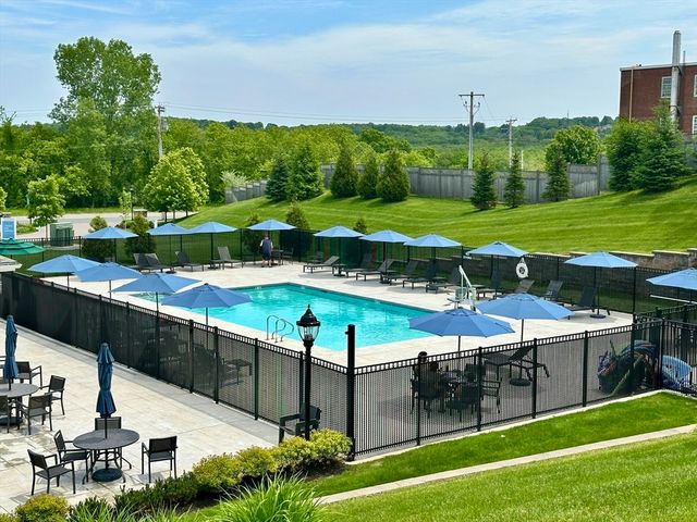 3405 Peters Farm Way 3405, Westborough, MA 01581