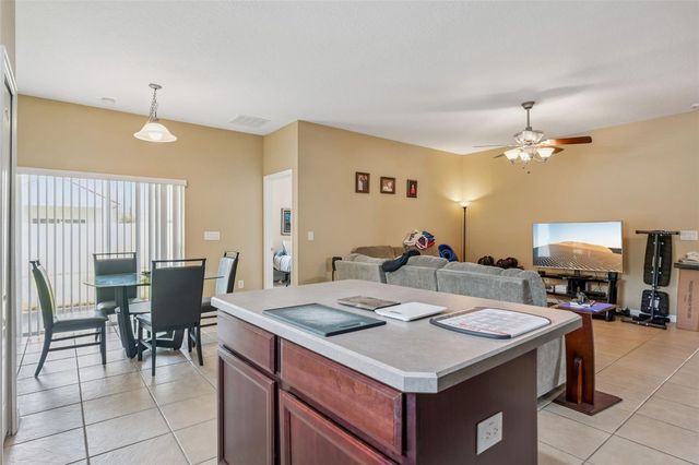327 MARATHON LANE, Sanford, FL 32771