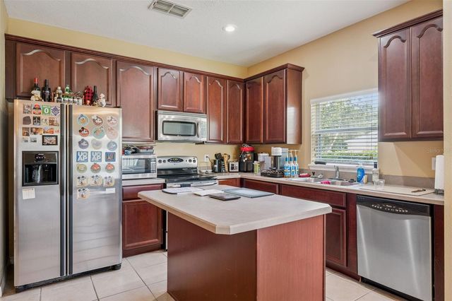 327 MARATHON LANE, Sanford, FL 32771