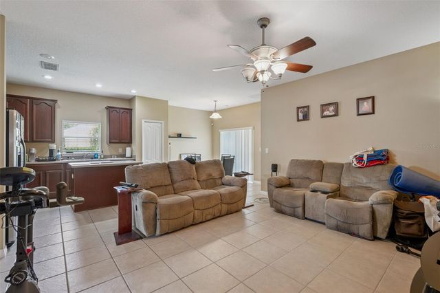 327 MARATHON LANE, Sanford, FL 32771