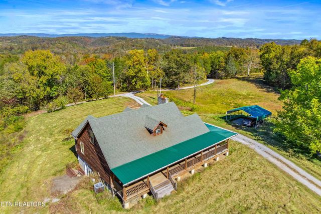 210 Robert Smith Lane, Tazewell, TN 37879