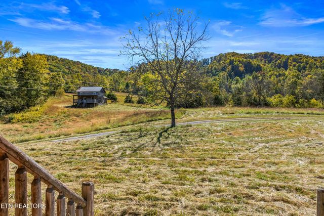 210 Robert Smith Lane, Tazewell, TN 37879