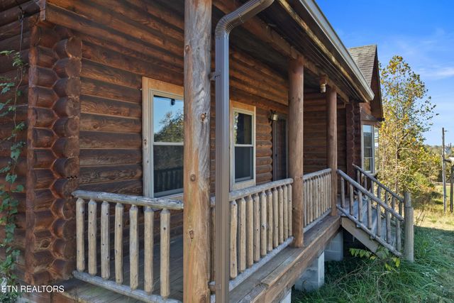 210 Robert Smith Lane, Tazewell, TN 37879