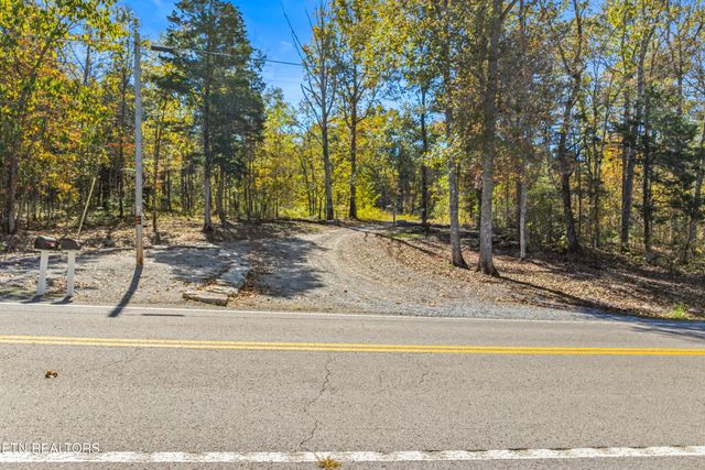 210 Robert Smith Lane, Tazewell, TN 37879