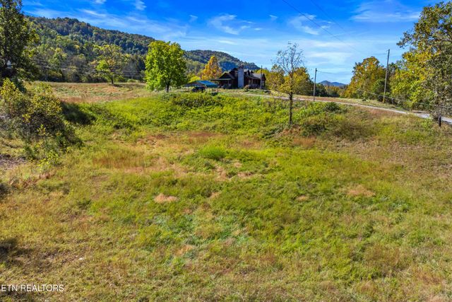 210 Robert Smith Lane, Tazewell, TN 37879