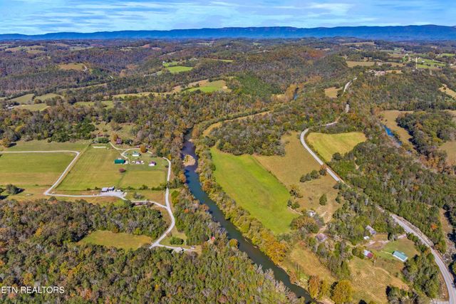 210 Robert Smith Lane, Tazewell, TN 37879