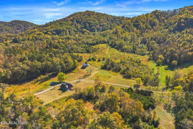 210 Robert Smith Lane, Tazewell, TN 37879