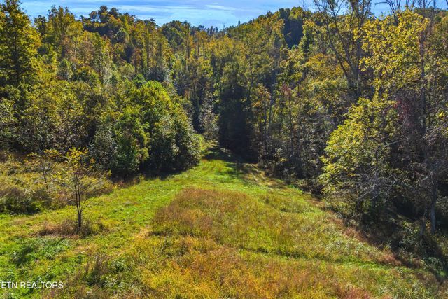 210 Robert Smith Lane, Tazewell, TN 37879