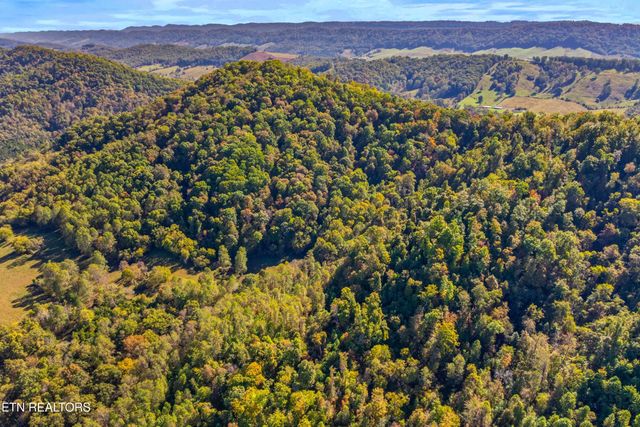 210 Robert Smith Lane, Tazewell, TN 37879