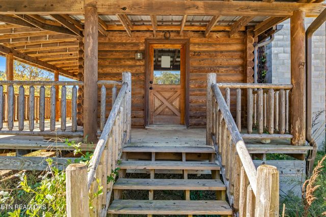 210 Robert Smith Lane, Tazewell, TN 37879