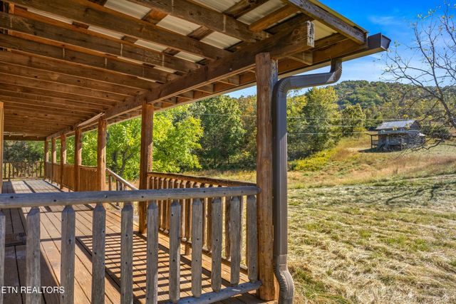 210 Robert Smith Lane, Tazewell, TN 37879