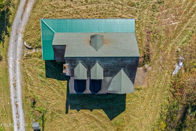 210 Robert Smith Lane, Tazewell, TN 37879