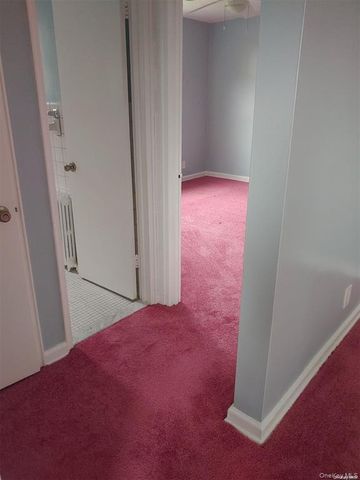 263-01 74th Avenue 2, Glen Oaks, NY 11004