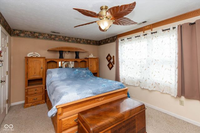 6324 Muirfield Way, Indianapolis, IN 46237