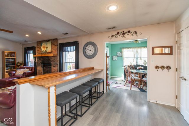 6324 Muirfield Way, Indianapolis, IN 46237