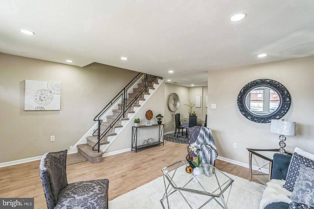 5734 HARBISON AVE, PHILADELPHIA, PA 19135 — photo 3