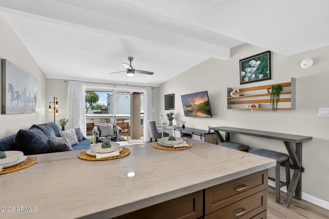 16745 E GUNSIGHT Drive C8, Fountain Hills, AZ 85268