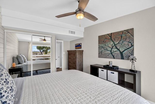 16745 E GUNSIGHT Drive C8, Fountain Hills, AZ 85268