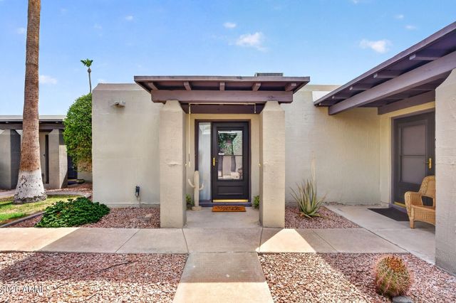 16745 E GUNSIGHT Drive C8, Fountain Hills, AZ 85268