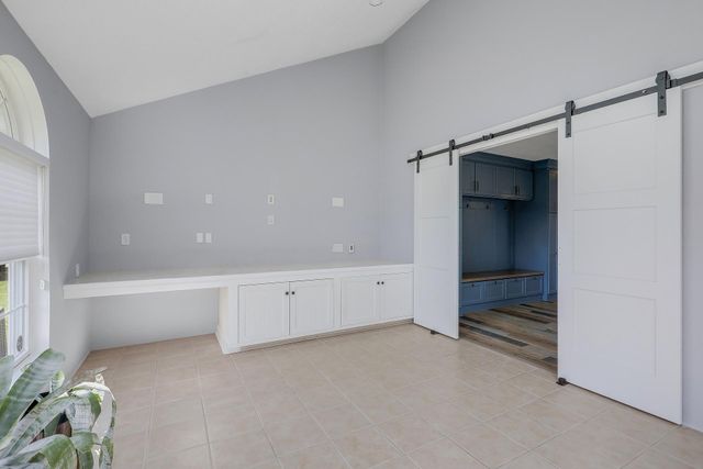1448 Surrey Alcove, Woodbury, MN 55125