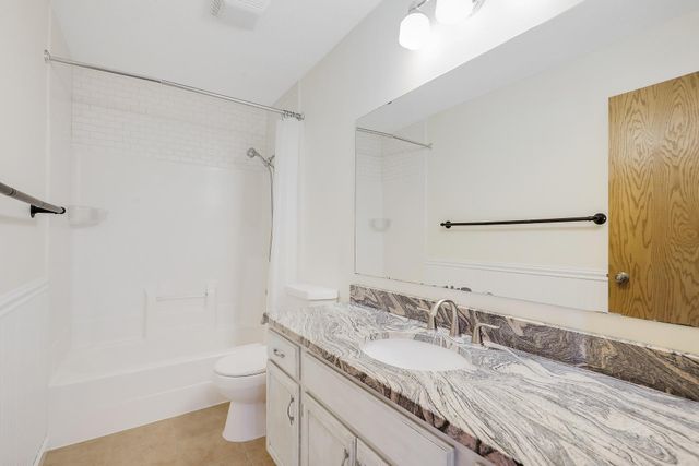 1448 Surrey Alcove, Woodbury, MN 55125