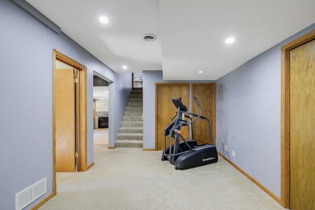 1448 Surrey Alcove, Woodbury, MN 55125