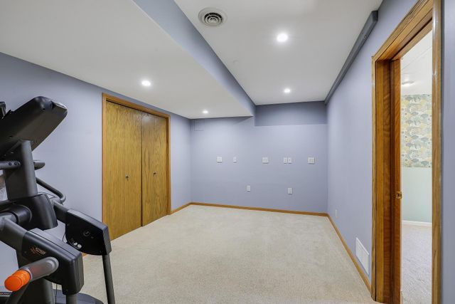 1448 Surrey Alcove, Woodbury, MN 55125